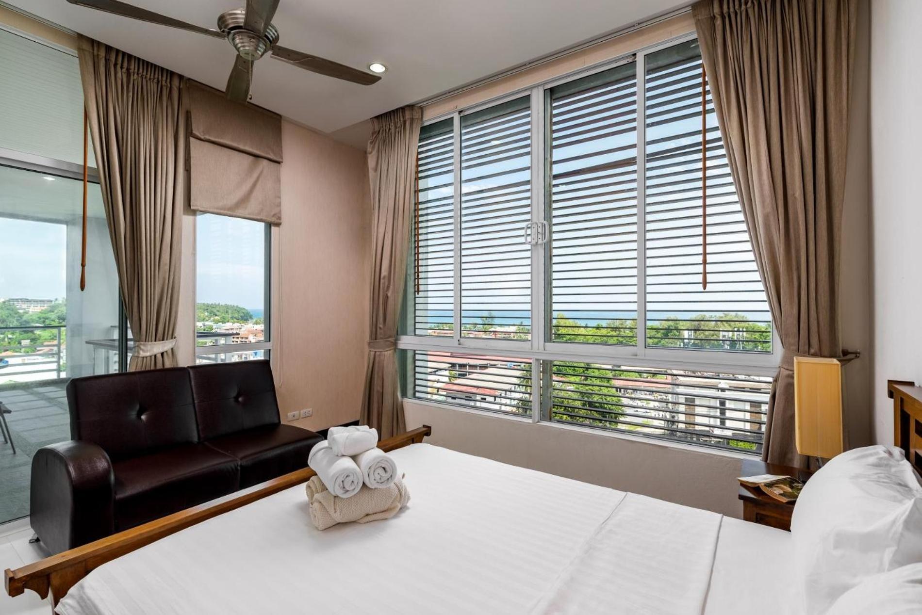 Veloche 2 Bedroom Apartment With Seaview Karon Εξωτερικό φωτογραφία